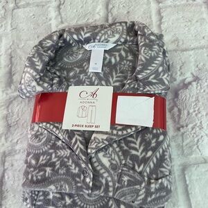 Adonna Paisley Gray and Cream Sleepwear Set